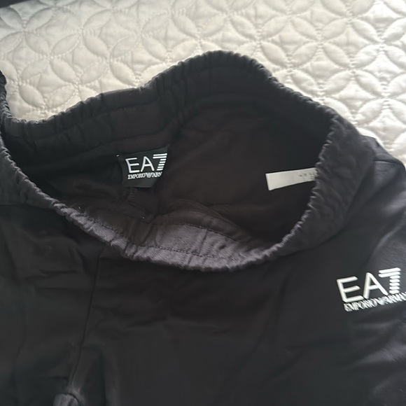 Women size medium Emporio Armani Track suite #65 - Picture 6 of 6